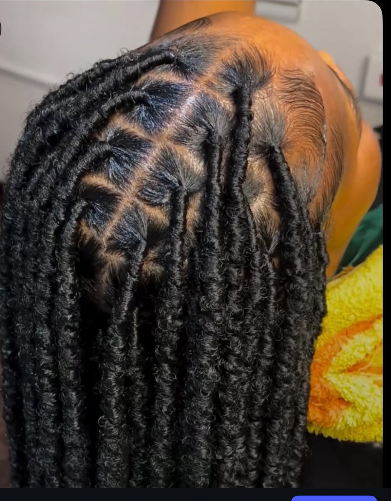 Locs Retwist hairstyle by Crownify and Services